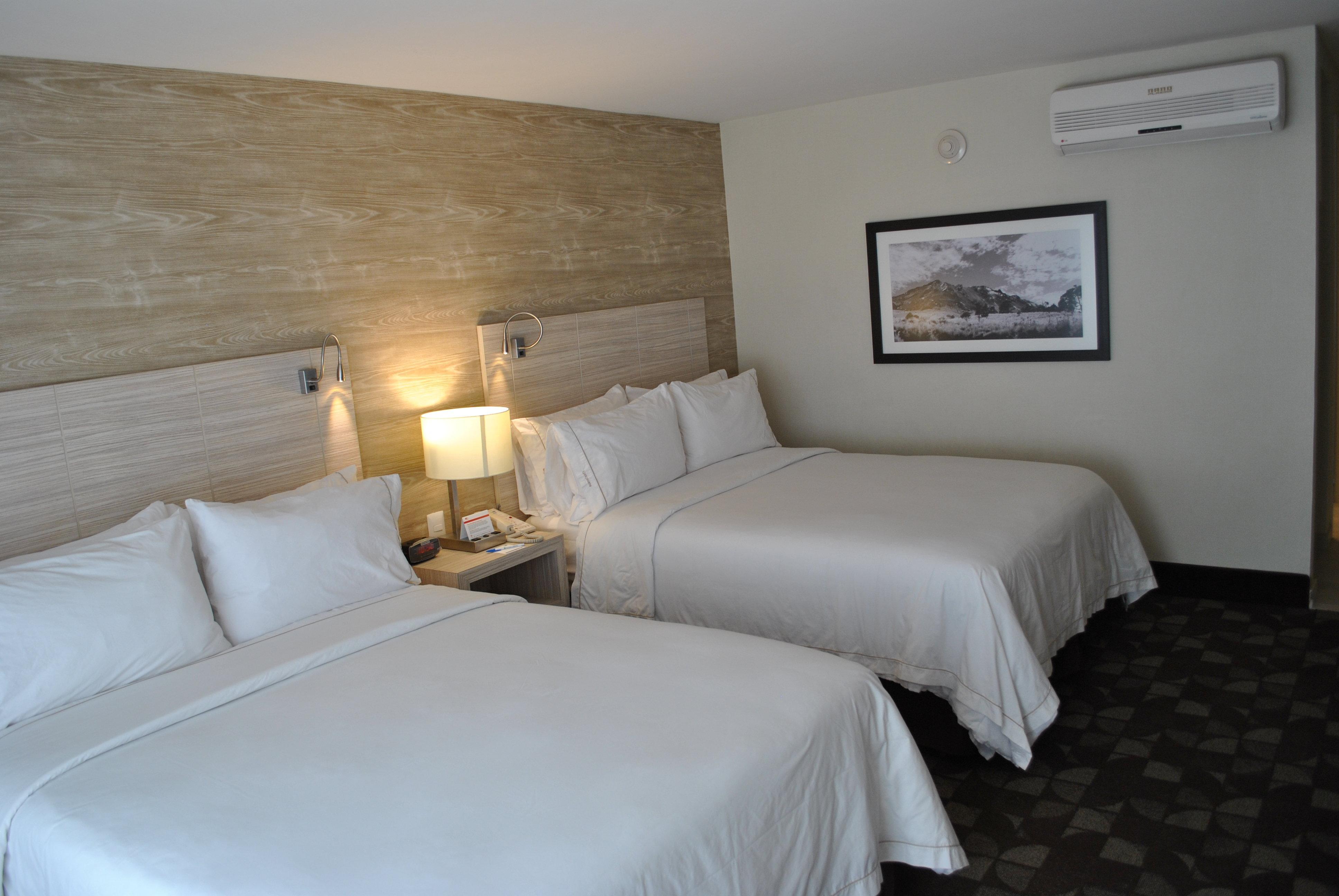 Holiday Inn Express Toluca By Ihg Exterior foto