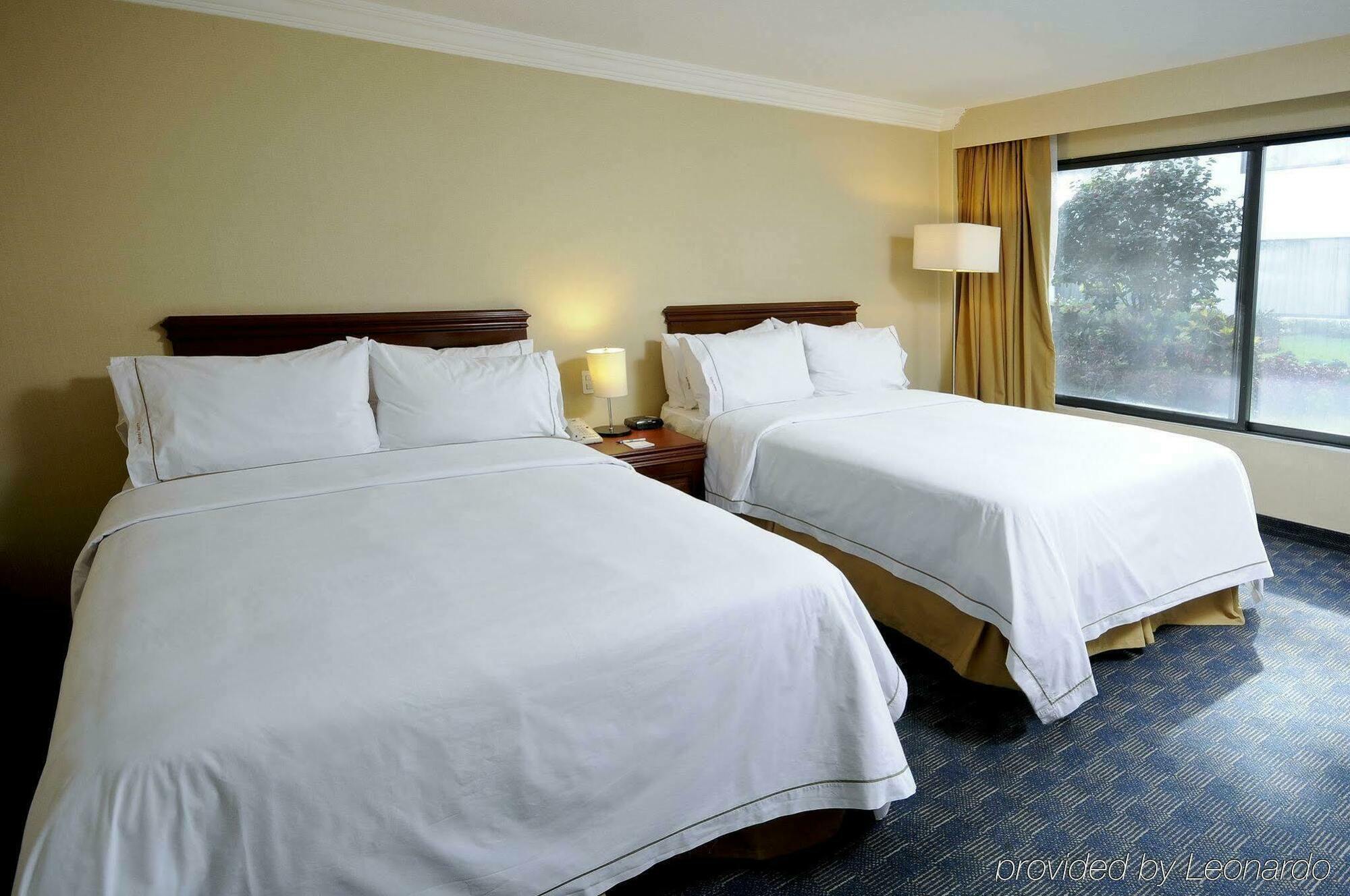 Holiday Inn Express Toluca By Ihg Exterior foto